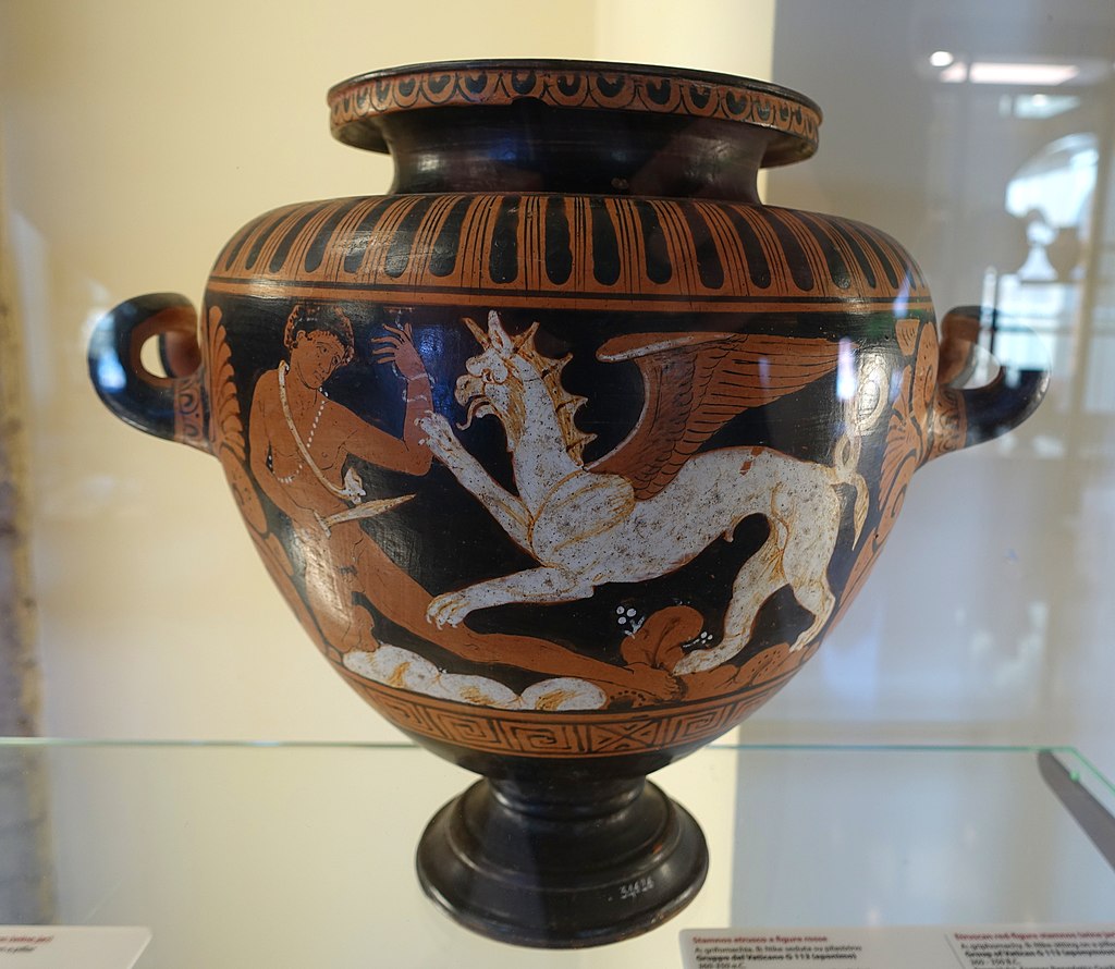 Griphomachy Etruscan red figure stamnos 360 350 BC inv. 34626 Museo Gregoriano Etrusco Vatican Museums DSC01110